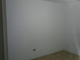 Foto 6 de Se Vende Departamento Urb Pando - 8 Etapa -Cooperativa De Empleados Bancarios