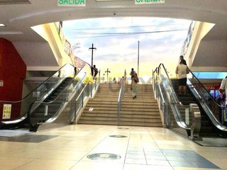 Foto 1 de OPORTUNIDAD UNICA -ADQUIERE TU  LOCAL COMERCIAL DE ESTRENO  EN  GAMARRA