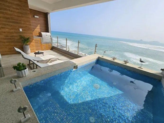 Foto 1 de Venta de Duplex de Estreno con Terraza y Piscina en Caballeros Punta Hermosa
