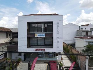 Foto 1 de EN ARRIENDO OFICINA COMERCIAL EDIFICIO BELLA VISTA