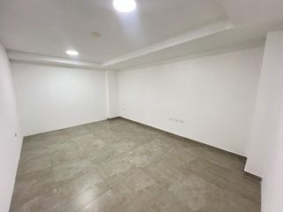 Foto 8 de EN ARRIENDO OFICINA COMERCIAL EDIFICIO BELLA VISTA