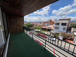 Foto 18 de EN ARRIENDO OFICINA COMERCIAL EDIFICIO BELLA VISTA