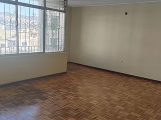 Foto 20 de Vendo Casa Rentera en Quito -  Sector La Magdalena