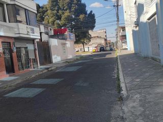 Foto 25 de Vendo Casa Rentera en Quito -  Sector La Magdalena