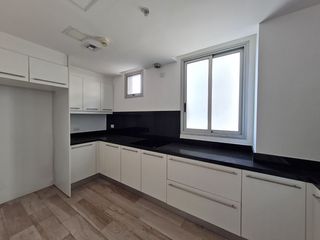 Foto 12 de Venta de Departamento de 3 dormitorios en primer piso alto, Edificio Spazio, Puerto Santa Ana, Guayaquil