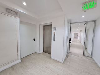 Foto 35 de Venta de Departamento de 3 dormitorios en primer piso alto, Edificio Spazio, Puerto Santa Ana, Guayaquil