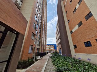 Foto 5 de Apartamento en Arriendo, Montevideo, Bogotá D.C.