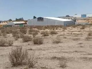 VENDO TERRENO INDUSTRIAL LIVIANO 33 000 M2  COSTADO ARQUETTA ( VIA EVITAMIENTO KM5)