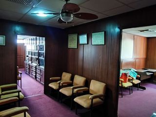 Foto 19 de Amplia oficina en venta en el centro bancario de Guayaquil