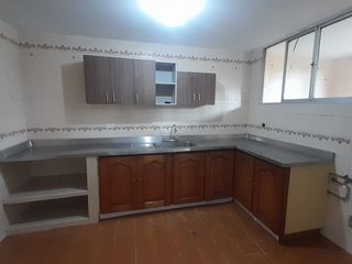 Foto 8 de VENDO APARTAMENTO EN BARRIO PORVENIR SEGUNDO PISO