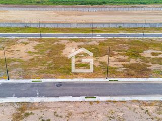Foto 8 de Terreno en Venta en Urbanización Oro Brianza en Machala