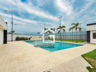 Foto 2 de Terreno en Venta en Urbanización Oro Brianza en Machala