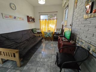 Foto 8 de Castelar - Venta - PH 3 Ambientes