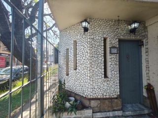 Foto 3 de Castelar - Venta - PH 3 Ambientes