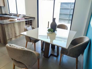 Foto 8 de Casas VIP de venta en Calderón tres habitaciones. Un parqueadero - Paga la entrada en cuotas hasta la Entrega julio 2025