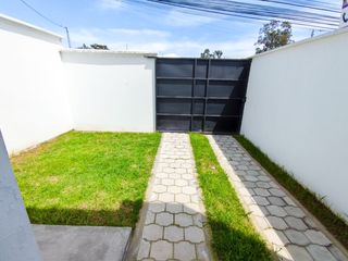Foto 30 de Casas VIP de venta en Calderón tres habitaciones. Un parqueadero - Paga la entrada en cuotas hasta la Entrega julio 2025