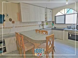Foto 24 de En venta: Casa Unifamiliar en Jaramijo, Urb. Horizonte Azul