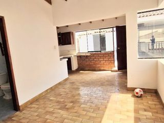 Foto 6 de CASA EN VALLE HERMOSO SURCO