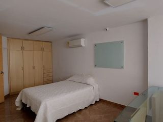 Foto 2 de EN ALQUILER APARTAESTUDIO AMOBLADO CONDOMINIO PIGOANZA