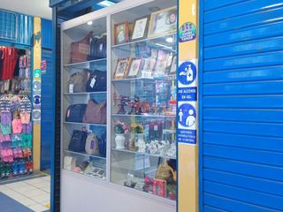 Foto 3 de SE VENDE LOCAL COMERCIAL EN ESTRATÉGICA UBICACIÓN A MEDIA CUADRA DE LA AV. AVIACIÓN EN SURQUILLO
