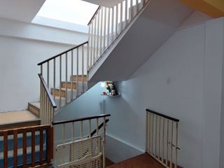Foto 9 de Casa con seis dormitorios en venta, Floresta 2