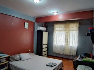 Foto 17 de Casa con seis dormitorios en venta, Floresta 2