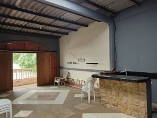 Foto 23 de Casa con seis dormitorios en venta, Floresta 2