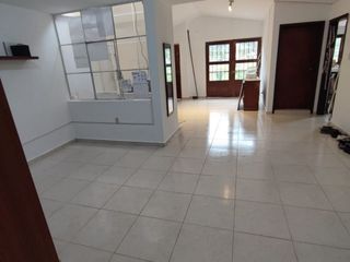 Foto 5 de REMATO DUPLEX  2DO PISO + AIRES FRENTE A PARQUE - LOMA UMBROSA SANTIAGO DE SURCO