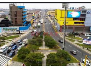 Foto 4 de Casa En Venta En Ramon Carcamo- Lima