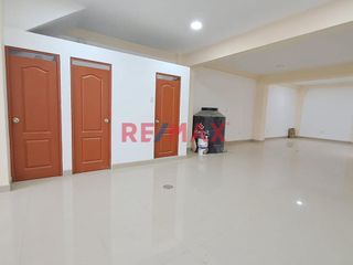 Foto 2 de Alquilo Local Para Almacén O Taller En Estreno De 104M2 - Manchay Entre Las Av. Victor Malazquez Y Av. Los Claveles Altos.