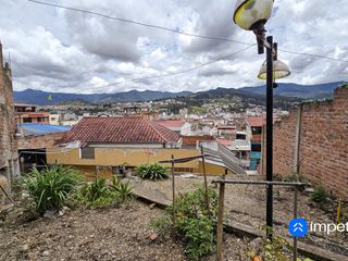Foto 13 de Se vende casa rentera central en la ciudad de  Loja