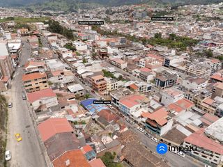 Foto 7 de Se vende casa rentera central en la ciudad de  Loja
