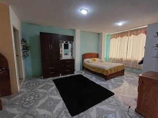 Foto 7 de SE VENDE CASA RENTERA DE OPORTUNIDAD  2 BLOQUES, 440 M² EL PROLETARIADO - SANTO DOMINGO - ECUADOR