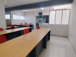 Foto 11 de ALQUILER DE OFICINAS EN EL CENTRO DE PIURA