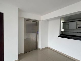 Foto 4 de Venta Moderno Departamento en San Juan de Miraflores