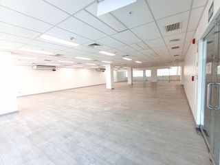 Foto 3 de Alquiler De Edificio Completo Para Oficinas En Surco Cerca A La Embajada De Estados Unidos
