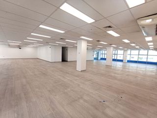 Foto 13 de Alquiler De Edificio Completo Para Oficinas En Surco Cerca A La Embajada De Estados Unidos
