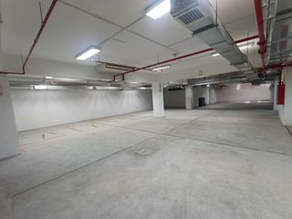 Foto 28 de Alquiler De Edificio Completo Para Oficinas En Surco Cerca A La Embajada De Estados Unidos