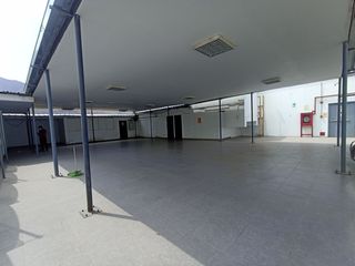 Foto 26 de Alquiler De Edificio Completo Para Oficinas En Surco Cerca A La Embajada De Estados Unidos