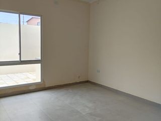 Foto 6 de Salinas - Sector del Country Club, casa por estrenar de 3 dormitorios y terreno de 250 m2 (2690,98 sq ft)
