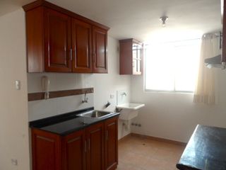 Foto 6 de ALQUILO DPTO. TORRES DEL CAMPO COMAS 55 M2 3D 1B S/. 900
