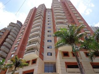 Foto 1 de VENDO PENTHOUSE DUPLEX EN EDIFICIO SIERRA IMPERIAL EN CABECERA DEL LLANO BUCARAMANGA.