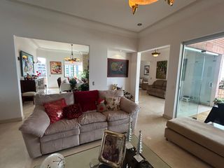Foto 5 de VENDO PENTHOUSE DUPLEX EN EDIFICIO SIERRA IMPERIAL EN CABECERA DEL LLANO BUCARAMANGA.