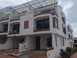 Foto 2 de VENDO HERMOSA CASA FUSAGASUGA CUNDINAMARCA