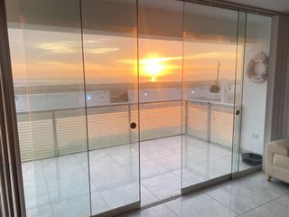 Foto 9 de Se vende departamento en primera fila en MALECON PUNTA NEGRA