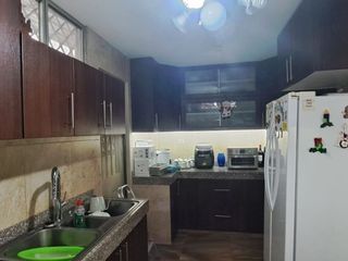 Foto 6 de Venta casa de dos pisos amueblada en Ciudadela Guayacanes, norte de Guayaquil.