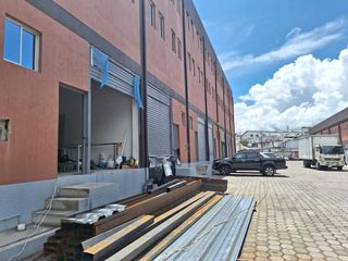 Foto 3 de Arriendo Bodegas Muy Seguras, Norte de Quito de 108 m² y 216 m²