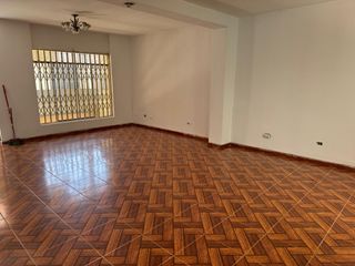 Foto 5 de Vendo Casa en San Martin de Porres