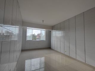 Foto 2 de Venta Departamento En Ate - Javier Prado Este - Mayorazgo Chico