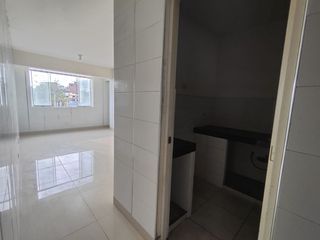 Foto 5 de Venta Departamento En Ate - Javier Prado Este - Mayorazgo Chico